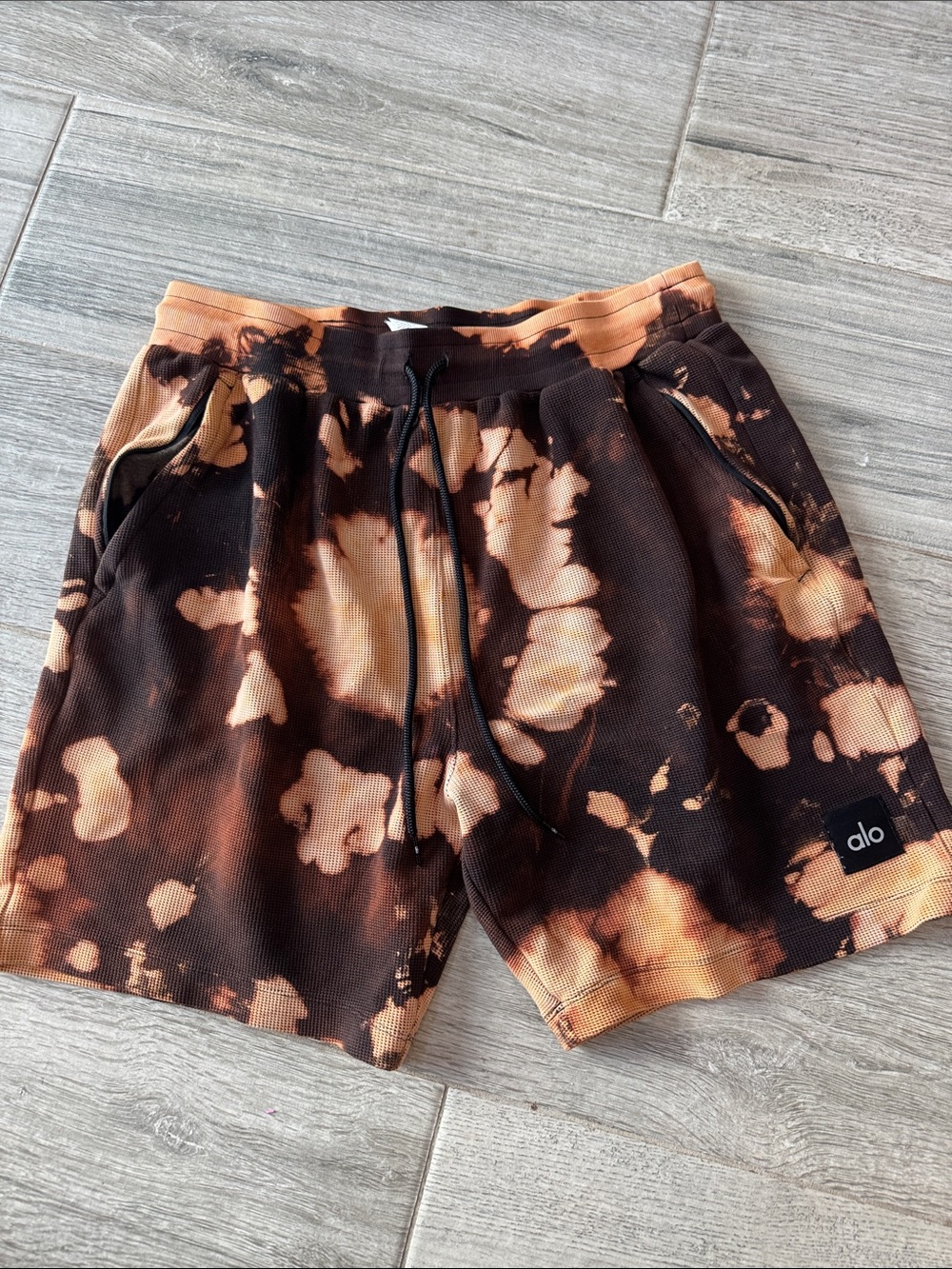 ALO Yoga Brown and tan/peach Tie-Dye Athletic Shorts